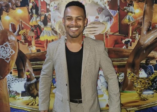 Acadêmicos de Niterói anuncia novo diretor artístico para o carnaval