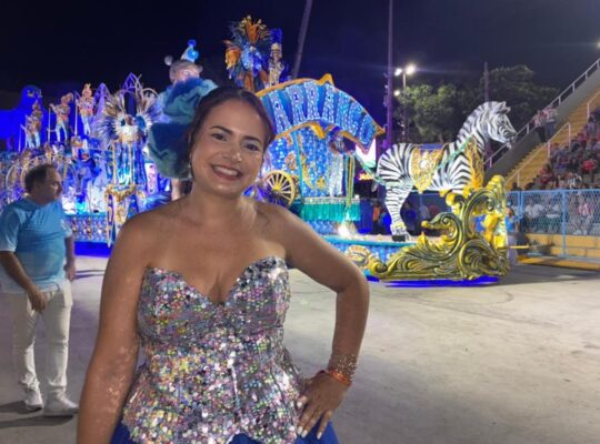 Arranco 2026: Mulheres no comando! O samba é delas na Sapucaí.