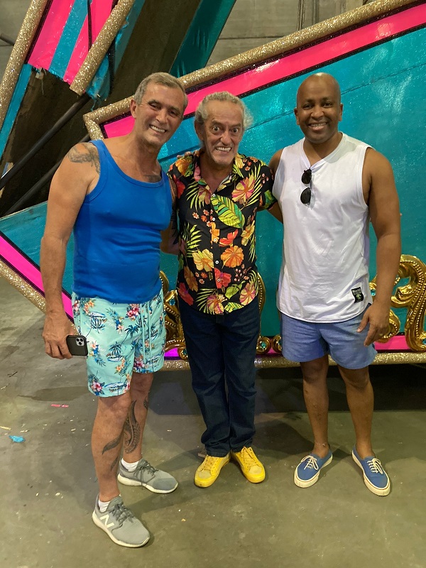 Ataíde Arcoverde garante presença no desfile da Vila Isabel