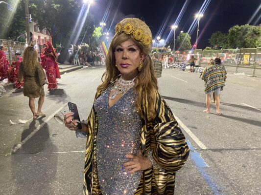 Bangu e Leci Brandão: Carnaval 2026 é grito de orgulho LGBTQIA+ na Sapucaí!