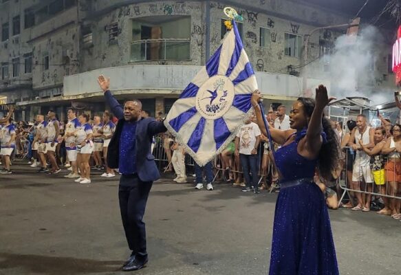 Beija-Flor faz último ensaio na Mirandela e mostra força para o Carnaval