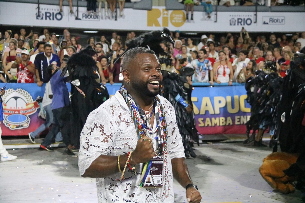 Beija-Flor: polêmica com alegoria após vitória no Carnaval 2025