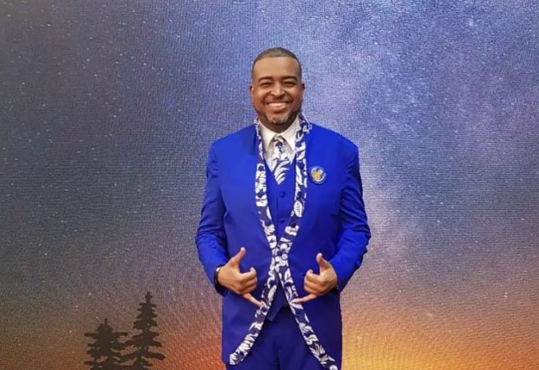 Carlos Júnior abre mão da Paraíso do Tuiuti e cantará na Império de Casa Verde