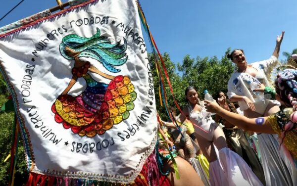 Carnaval 2026: Mais de 70 blocos abrem a folia no Rio!