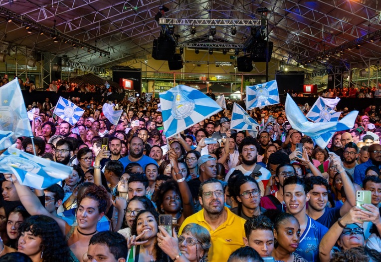 Carnaval 2027: Sorteio define ordem dos desfiles! Sua escola na Sapucaí!