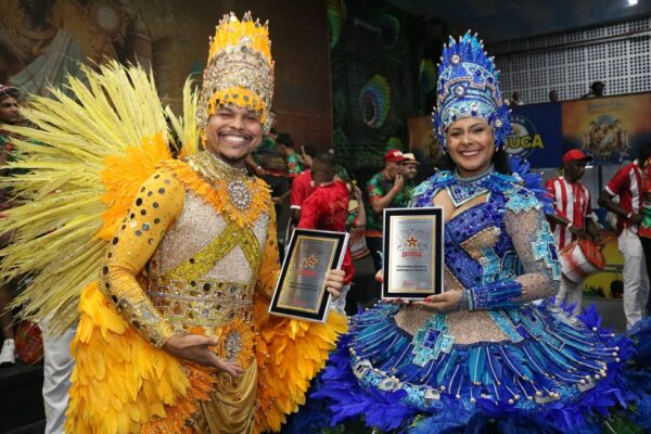 Casal da Estácio de Sá é eleito o melhor da Série Ouro no Estrela do Carnaval