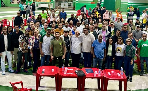 Imperatriz Leopoldinense finaliza sua segunda edição de curso de formação de diretores de harmonia