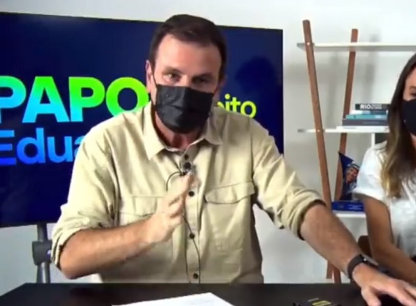 Eduardo Paes cancela Carnaval de Rua e confirma desfiles na Sapucaí