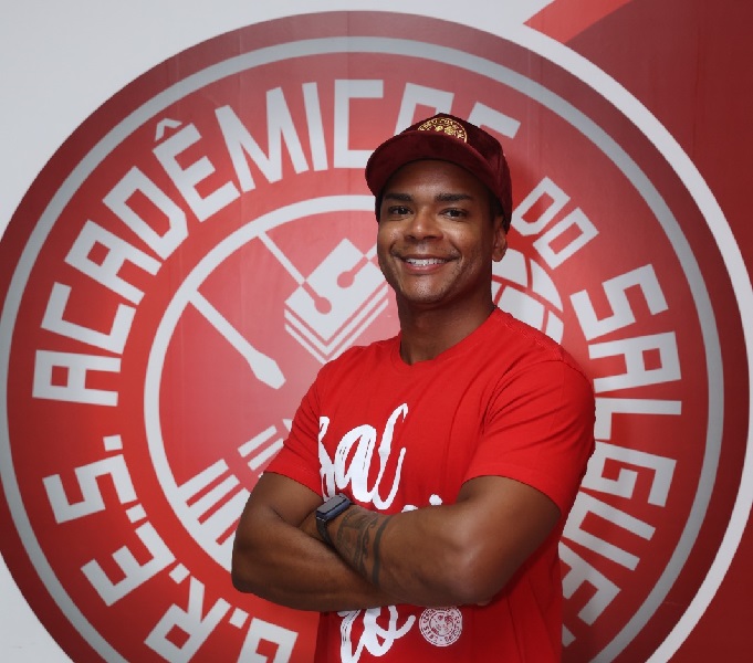 Jornalista será responsável pelo enredo do Salgueiro em 2024