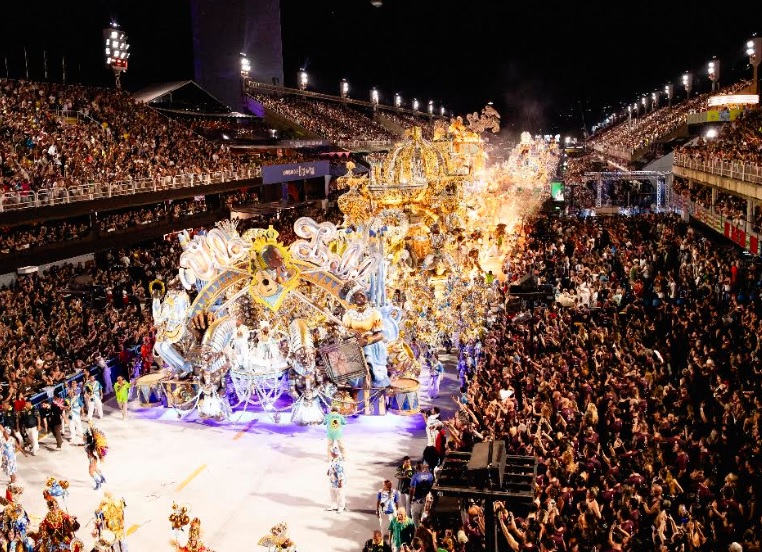 Ingressos Carnaval Rio 2027: Venda em Agosto! Preços e Como Garantir seu Lugar na Sapucaí