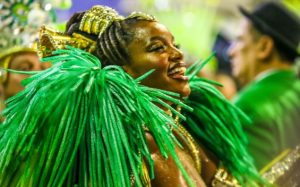 Iza de volta à Imperatriz Leopoldinense como Rainha da Bateria
