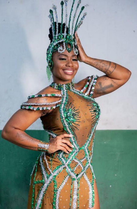 Juliana Rangel é a nova rainha de bateria do Cubango para 2026