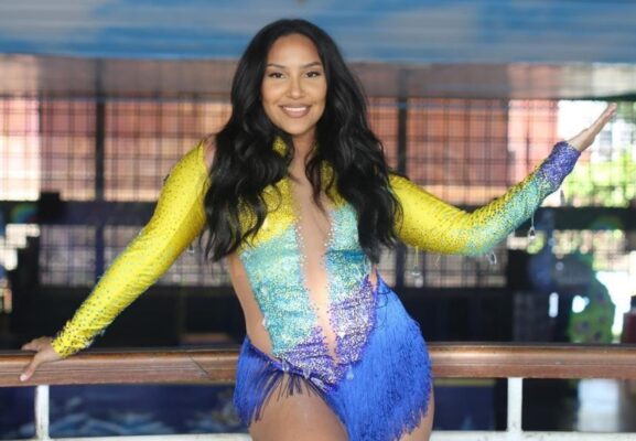 Katarina Harmony é a nova musa da Unidos da Tijuca para o Carnaval 2026