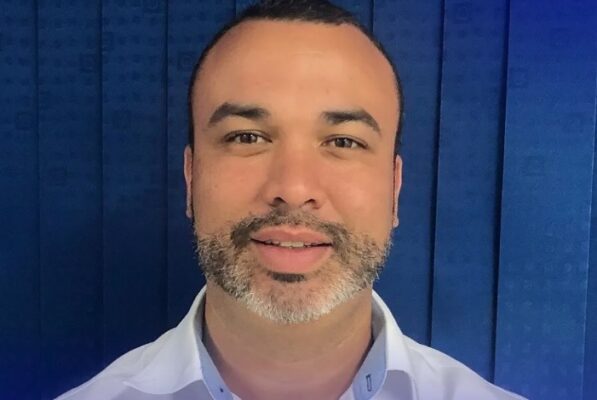 Leandro Azevedo volta ao Tuiuti para o Carnaval 2026