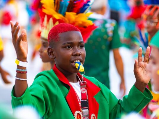 Liesa define ordem de desfiles das escolas mirins para o Rio Carnaval 2026