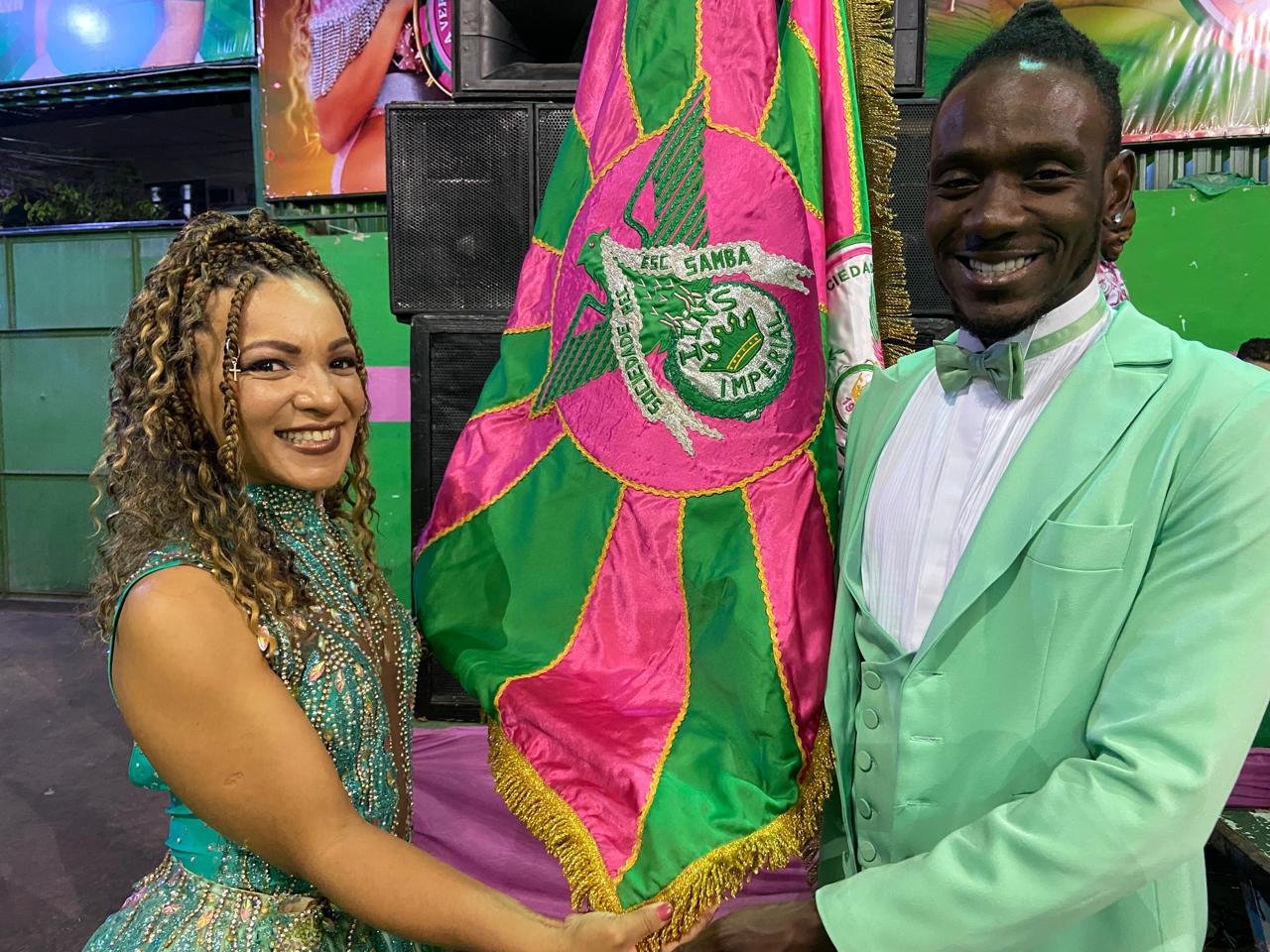 Jackson Senhorinho e Manoela Cardoso defenderão o pavilhão da Lins Imperial pelo quarto ano consecutivo