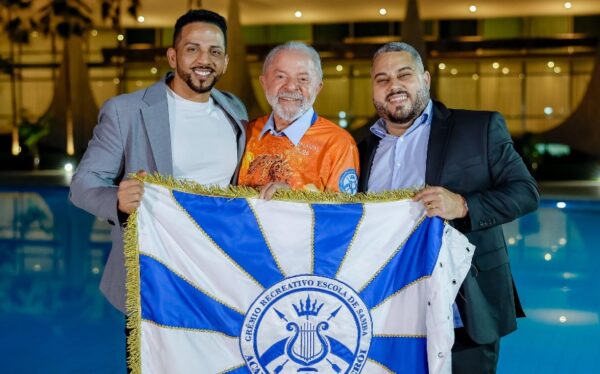 Lula será homenageado pela Acadêmicos de Niterói no Carnaval 2026