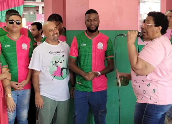 Mangueira: Guanayra continua e planeja o carnaval 2026!