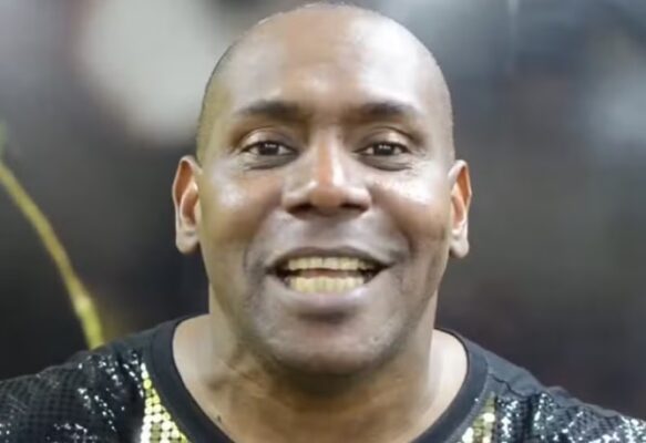 Morre Anderson Paz, voz marcante do samba-enredo, aos 52 anos