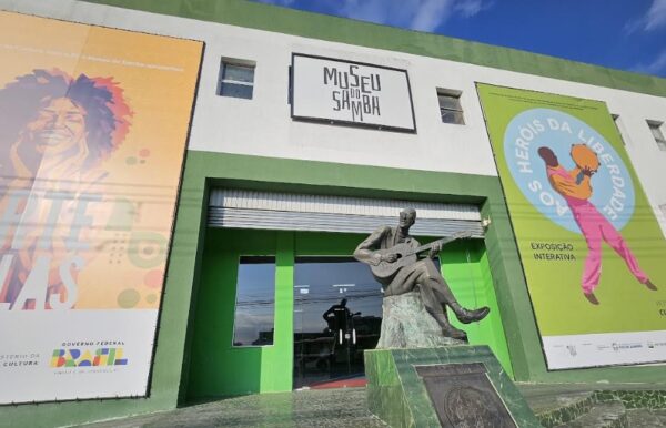 confira essa noticia: Museu do Samba ensina crianças a fazer origami sobre mudanças climáticas