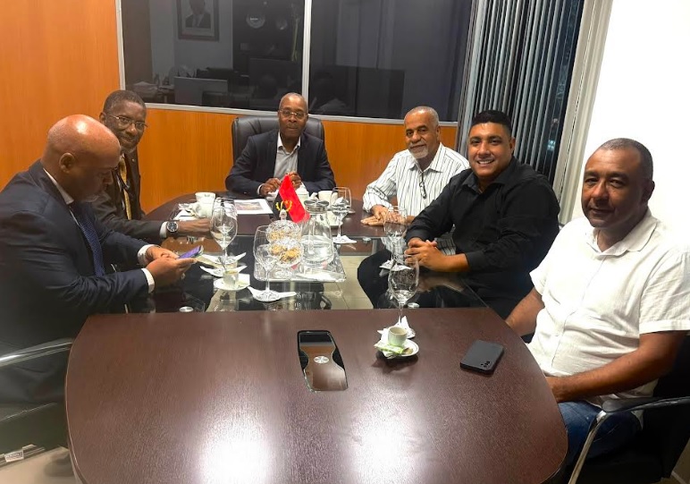 Porto da Pedra leva enredo de Angola ao consulado para Carnaval 2027