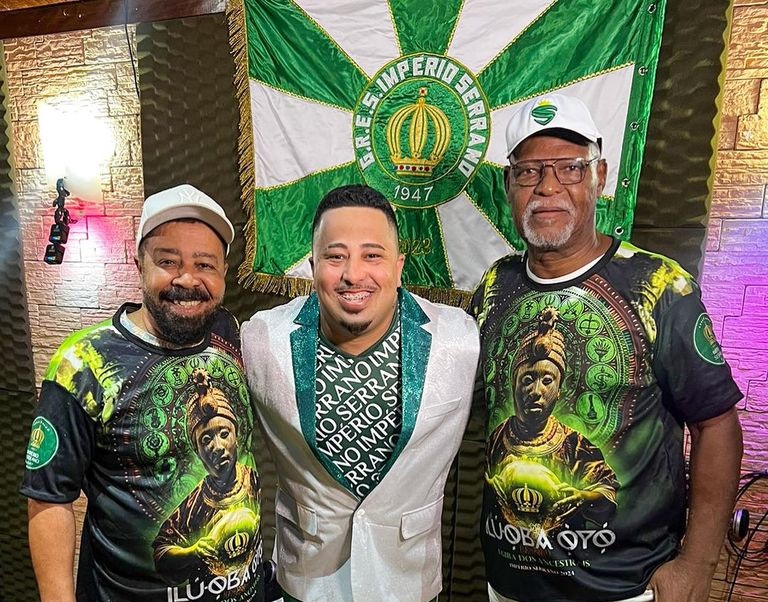 Quinzinho e Jorginho do Império gravam samba-enredo da verde e branco da Serrinha