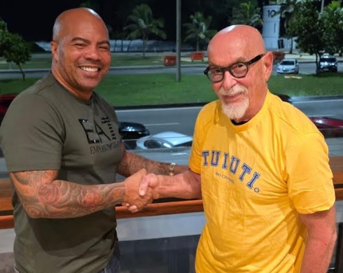 Renato Lage é do Tuiuti! O Mago do Carnaval vai chocar a Sapucaí em 2027