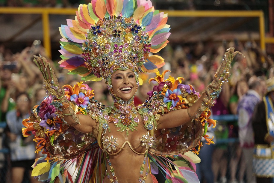 Sabrina Sato está confirmada como rainha de bateria da Vila Isabel em 2024