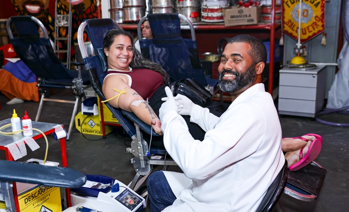 confira essa noticia: Salgueiro e Hemorio: Estoque baixo! Doe sangue e salve vidas no Rio