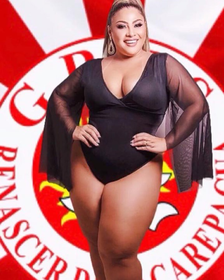 Renascer de Jacarepaguá promove feijoada com coroação de rainha de bateria