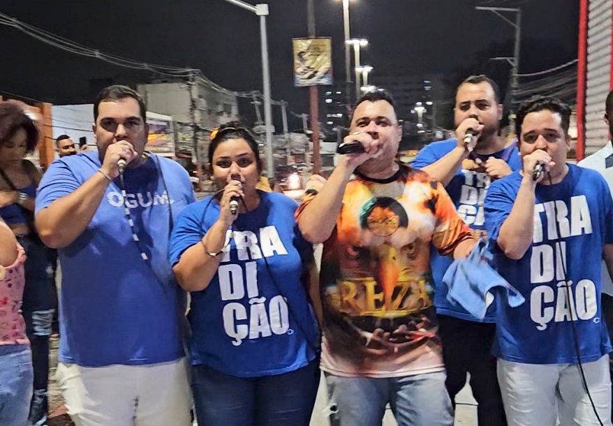 Tradição: ensaio de rua agita a Intendente para o Carnaval 2025