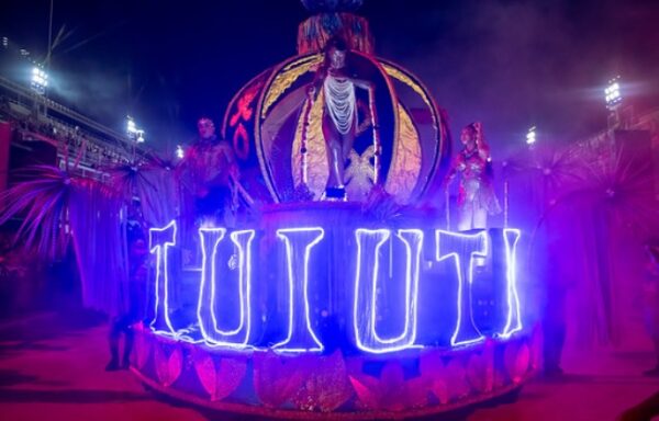 Tuiuti anuncia tema do Carnaval 2026 e casal no domingo