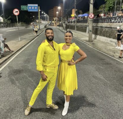 Tuiuti garante ouro! Casal de Mestre-Sala e Porta-Bandeira renova para 2027