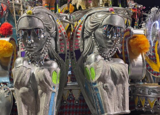 União da Ilha: Cometa Halley e o reencontro com a glória do passado na Sapucaí!