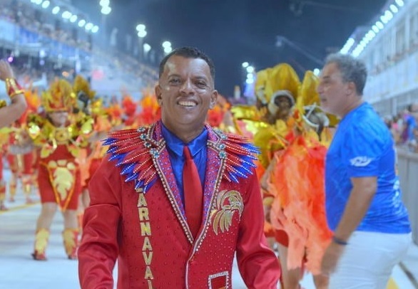 Unidos de Bangu acerta com carnavalesco campeoníssimo no Espírito Santo