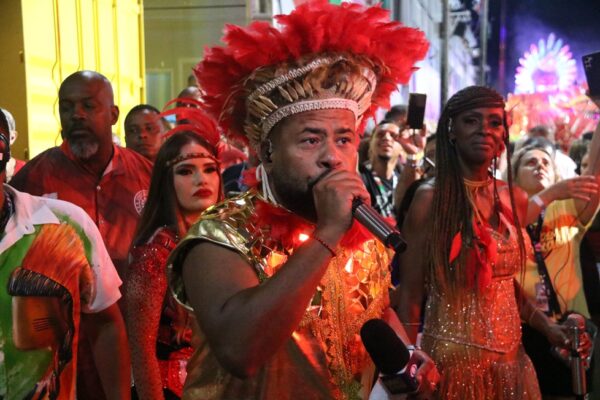 Unidos de Padre Miguel: Bruno Ribas deixa o microfone! O que muda para 2025?