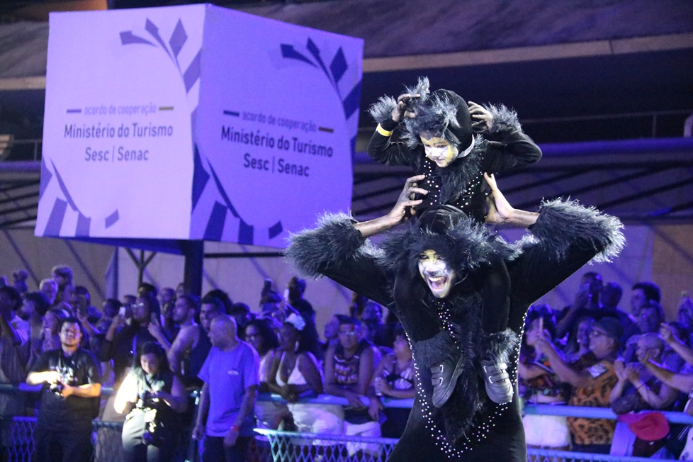 Vila Isabel arrasa no ensaio técnico do Carnaval 2025!