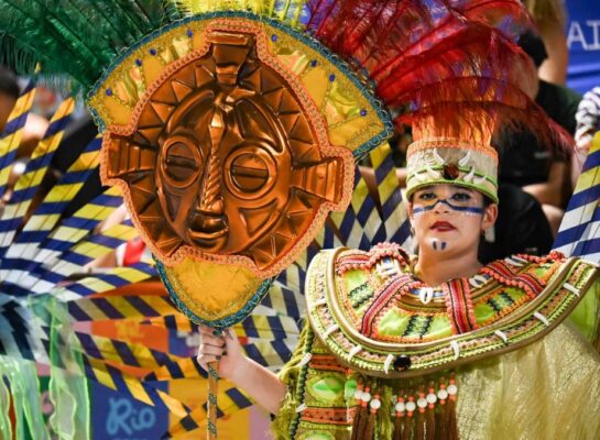 confira essa noticia: Vila Santa Tereza celebra Cacique de Ramos no Carnaval da Intendente!