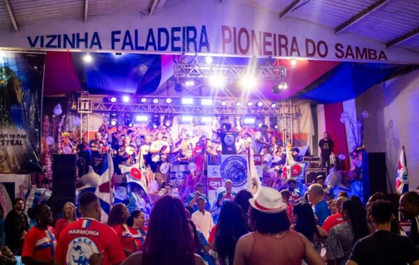 confira essa noticia: Vizinha Faladeira escolhe samba para o Carnaval 2026 com tema 