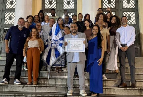 confira essa noticia: Wallace Palhares é Cidadão Niteroense: Homenagem no Dia do Samba