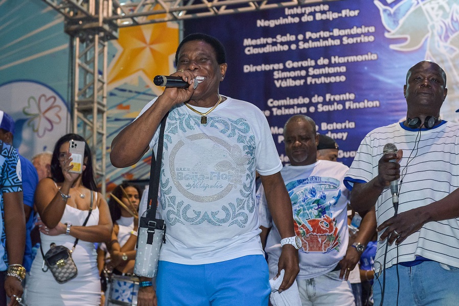 Beija-Flor apresenta regulamento e calendário da disputa de samba